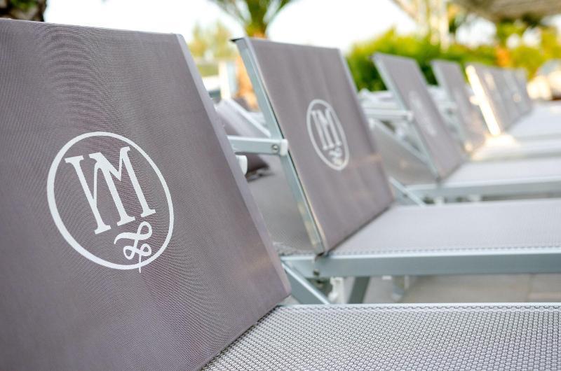סניגליה Hotel Metropol מראה חיצוני תמונה